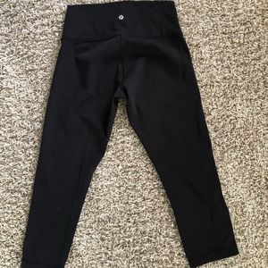 Lululemon wunder under